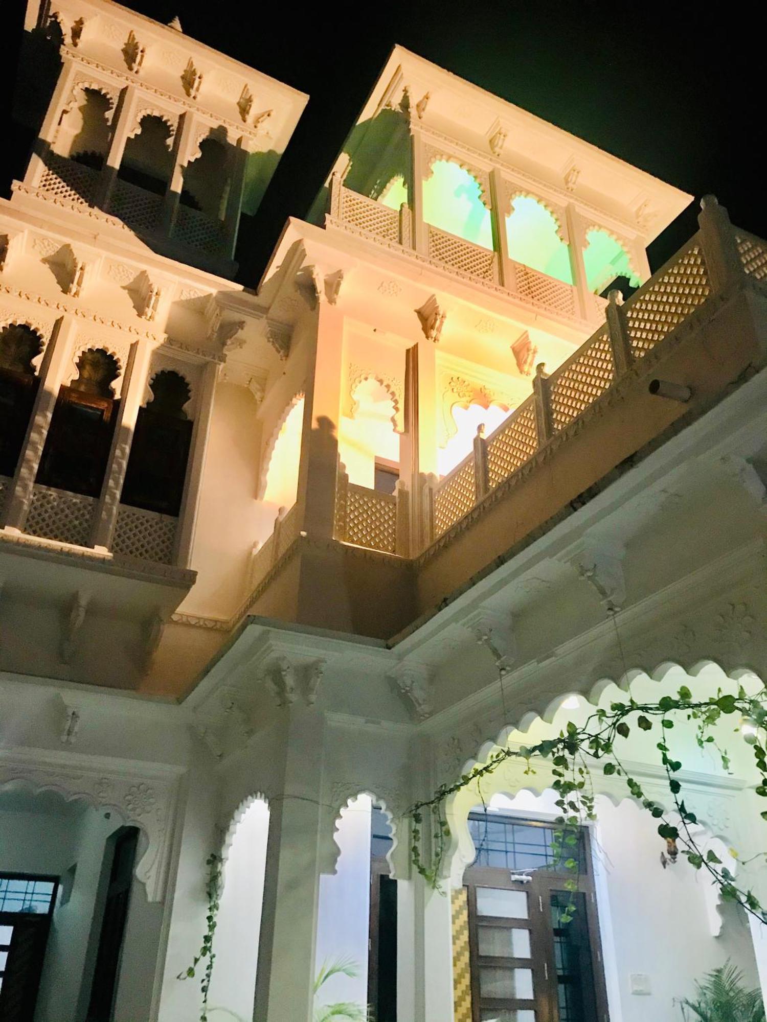 Royal Heritage Villa Udaipur Luaran gambar