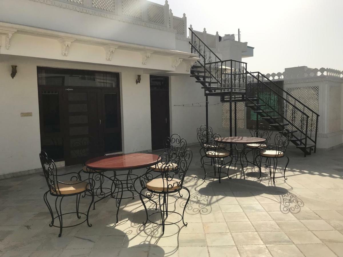 Royal Heritage Villa Udaipur Luaran gambar